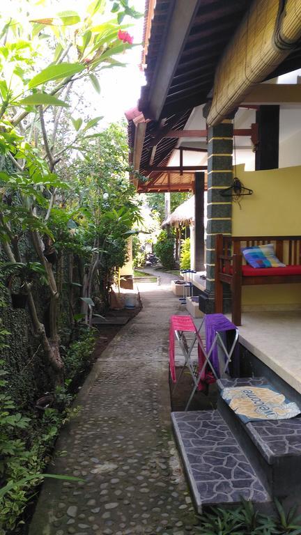 Santa Fe Homestay & Warong Amed Exterior foto