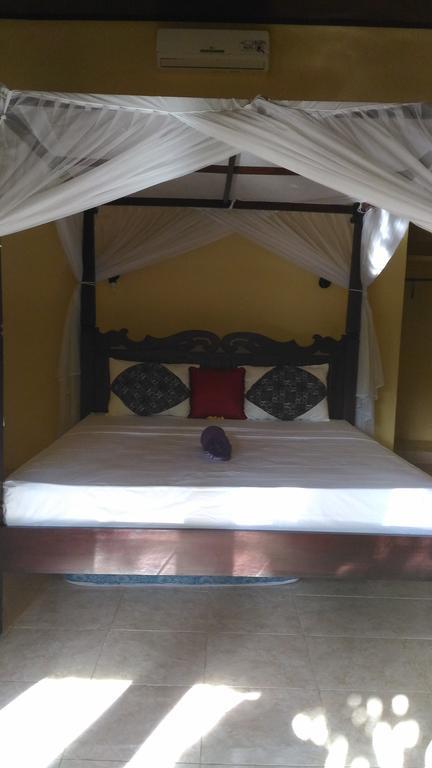 Santa Fe Homestay & Warong Amed Exterior foto
